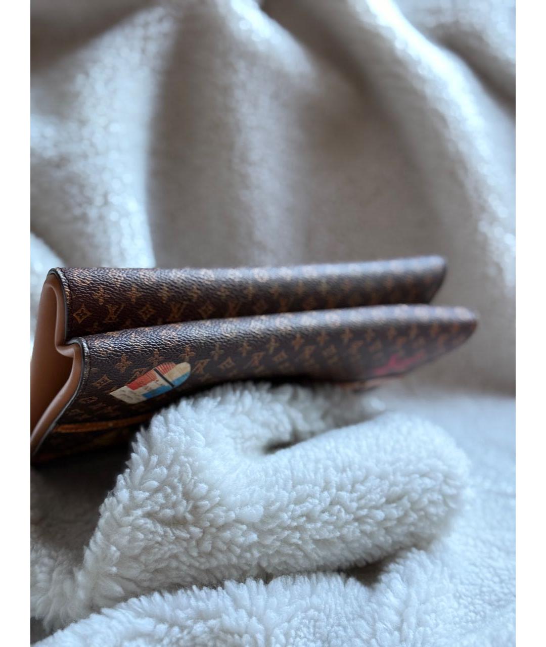 LOUIS VUITTON Коричневая кожаная сумка с короткими ручками, фото 4