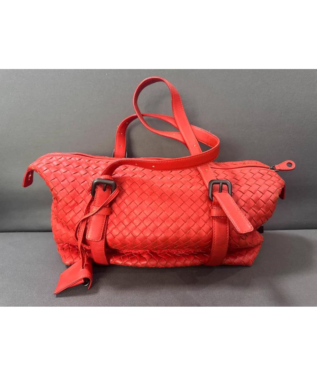 BOTTEGA VENETA Коралловая пелетеная сумка с короткими ручками, фото 9