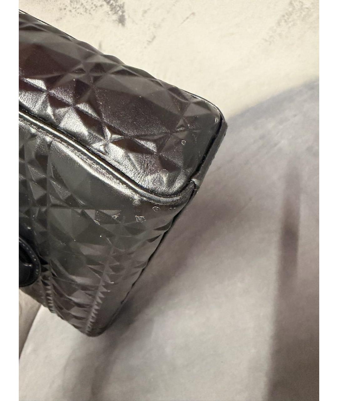 CHRISTIAN DIOR Черная сумка с короткими ручками из лакированной кожи, фото 6