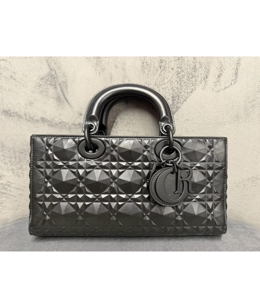 CHRISTIAN DIOR Черная сумка с короткими ручками из лакированной кожи, фото 9