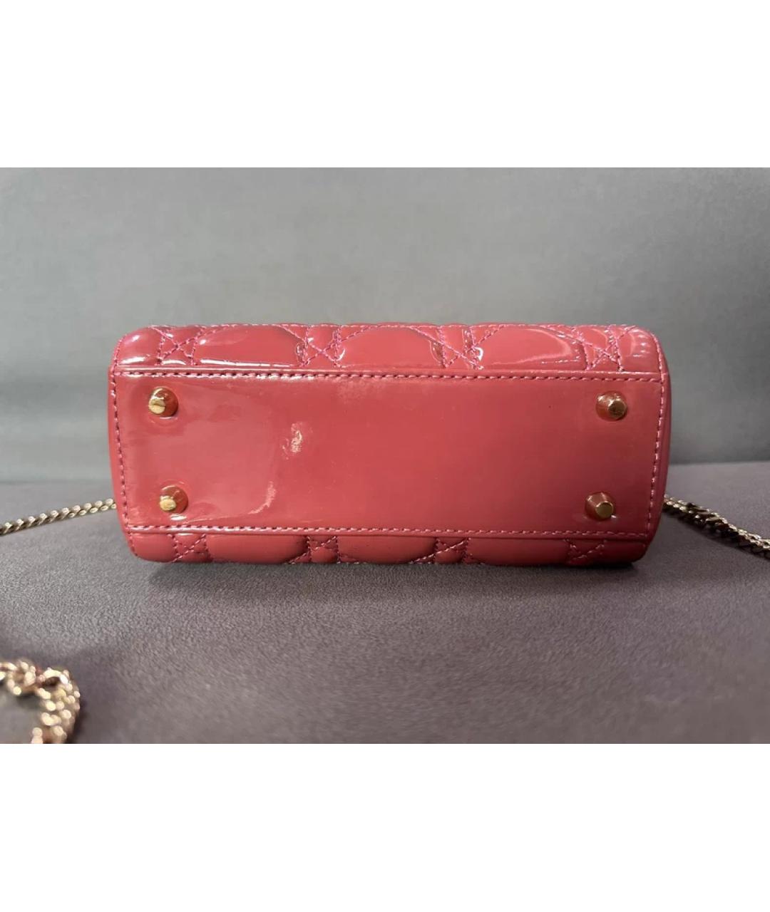 CHRISTIAN DIOR Розовая сумка с короткими ручками из лакированной кожи, фото 3