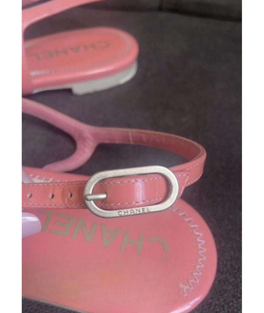 CHANEL Розовые сандалии из лакированной кожи, фото 7