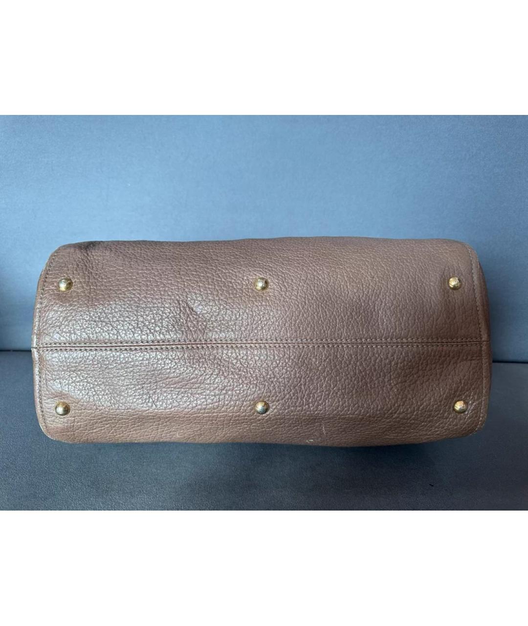 FENDI Коричневая кожаная сумка с короткими ручками, фото 3