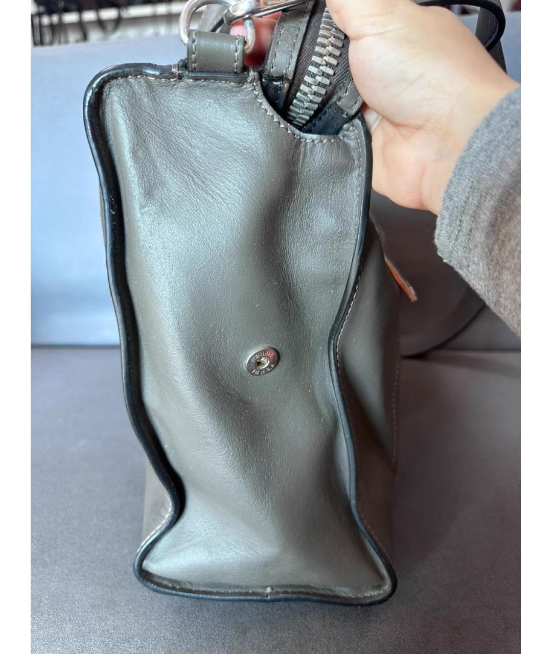 FENDI Серая кожаная сумка с короткими ручками, фото 6