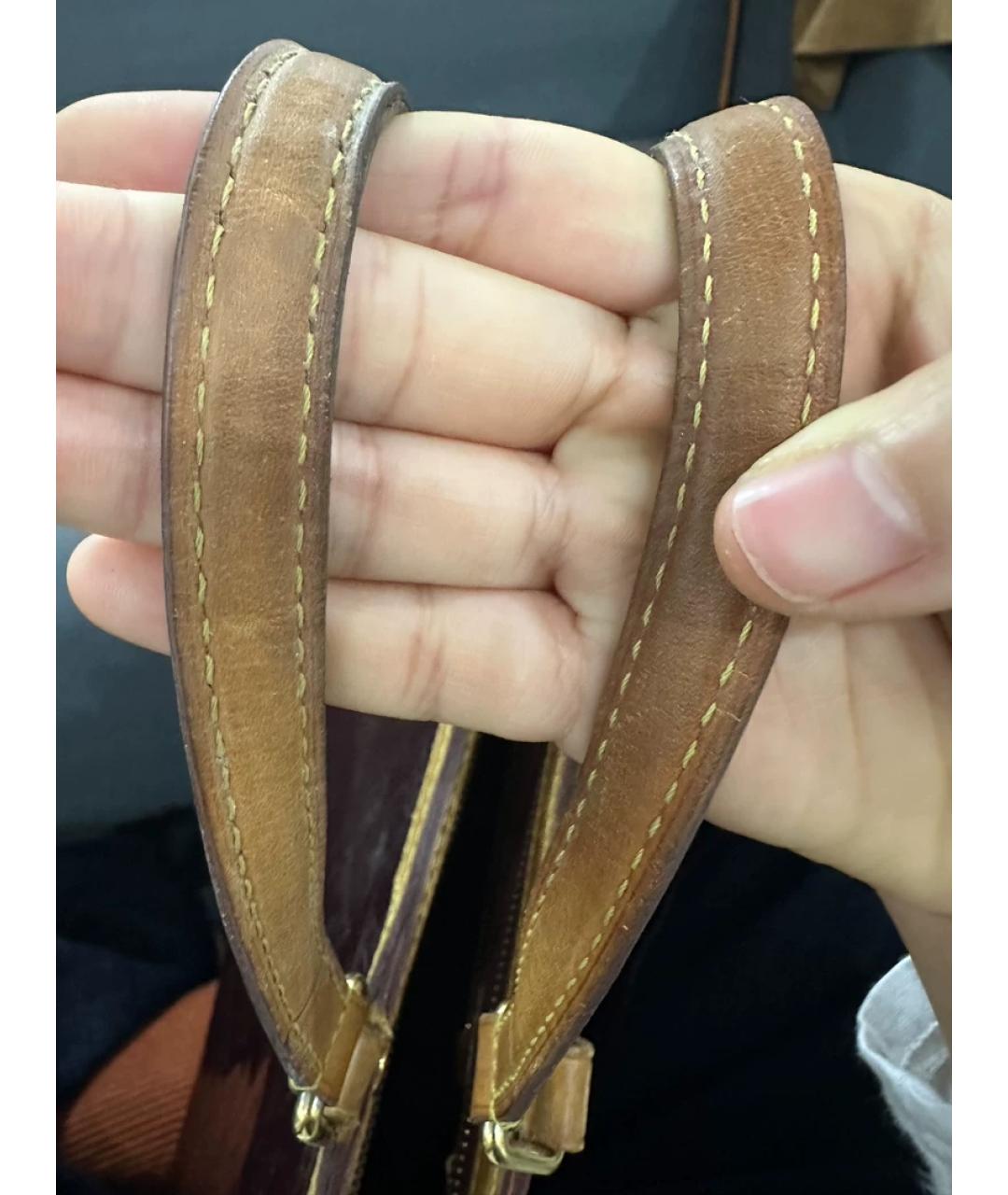 LOUIS VUITTON Коричневая сумка с короткими ручками из лакированной кожи, фото 6