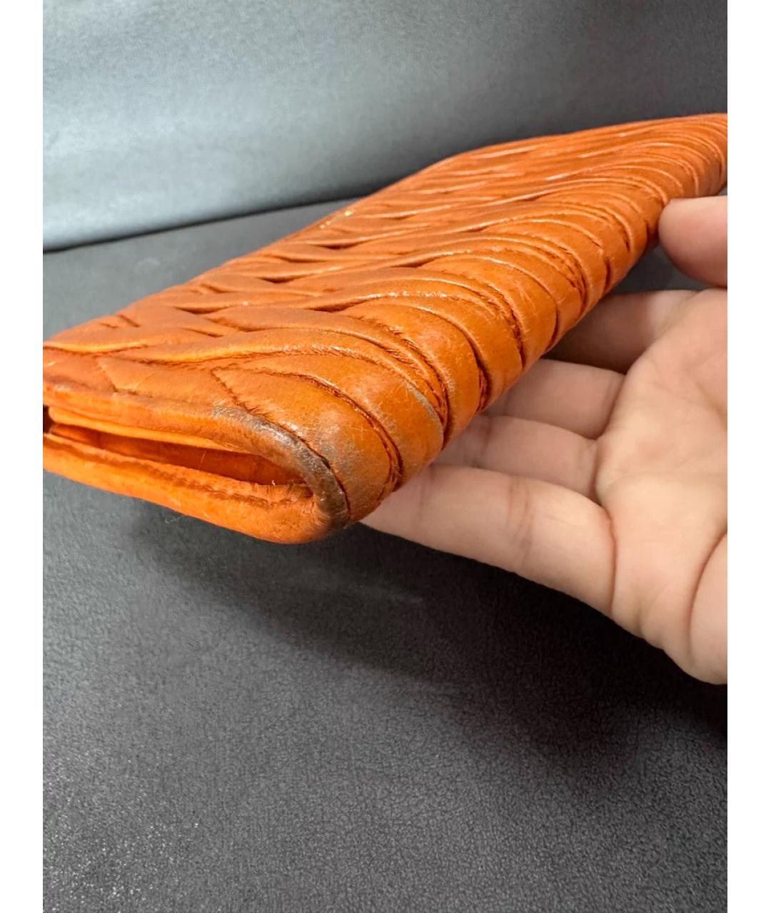 MIU MIU Коричневый кожаный кошелек, фото 4