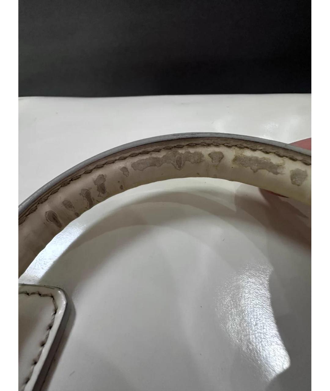 PRADA Белая сумка с короткими ручками из лакированной кожи, фото 8