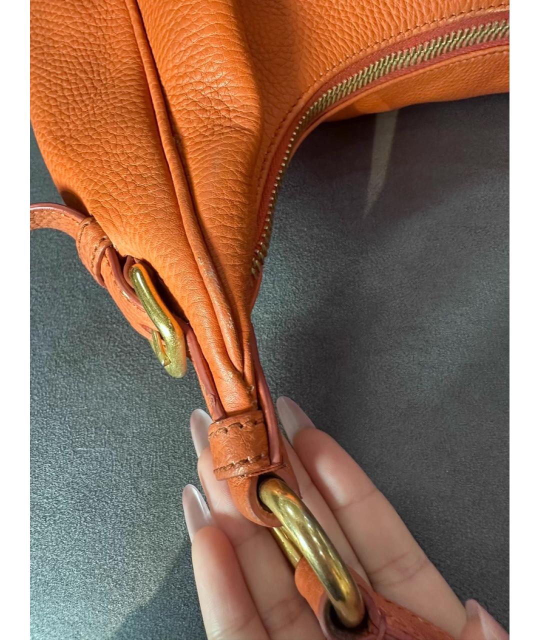 PRADA Оранжевая кожаная сумка с короткими ручками, фото 7