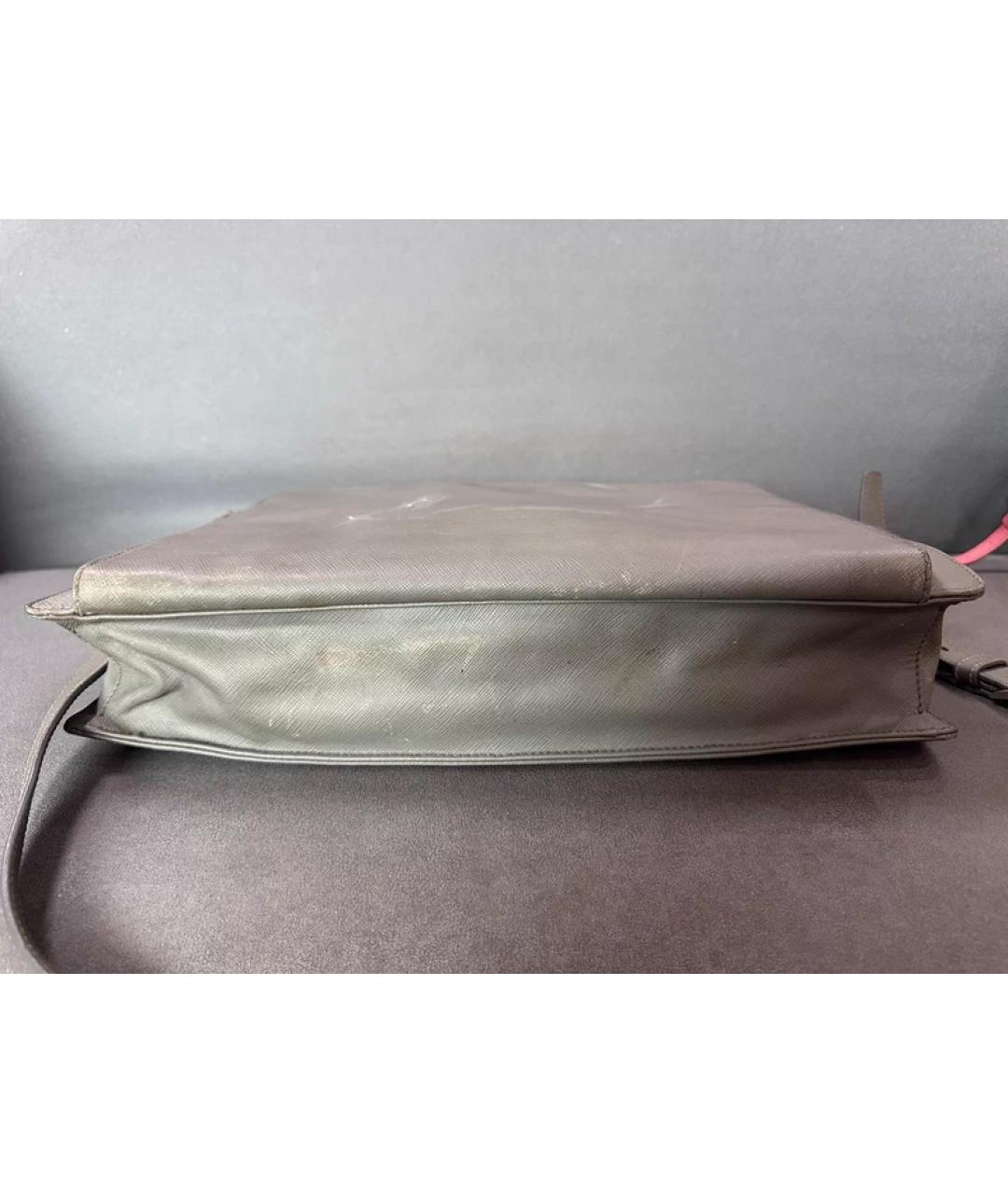 PRADA Серая кожаная сумка с короткими ручками, фото 3