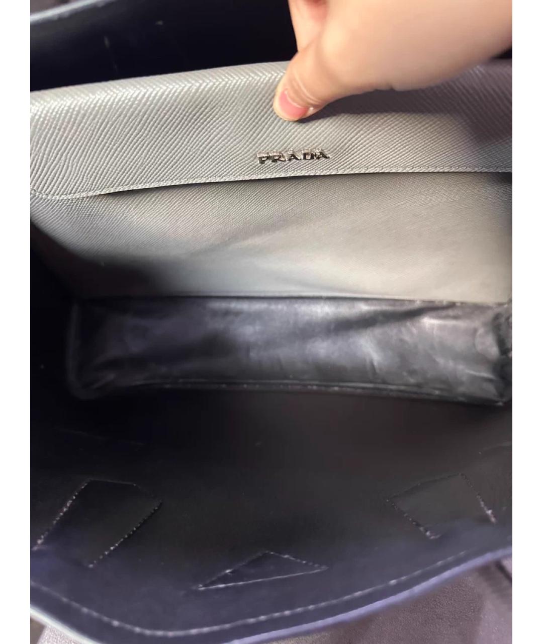 PRADA Серая кожаная сумка с короткими ручками, фото 9