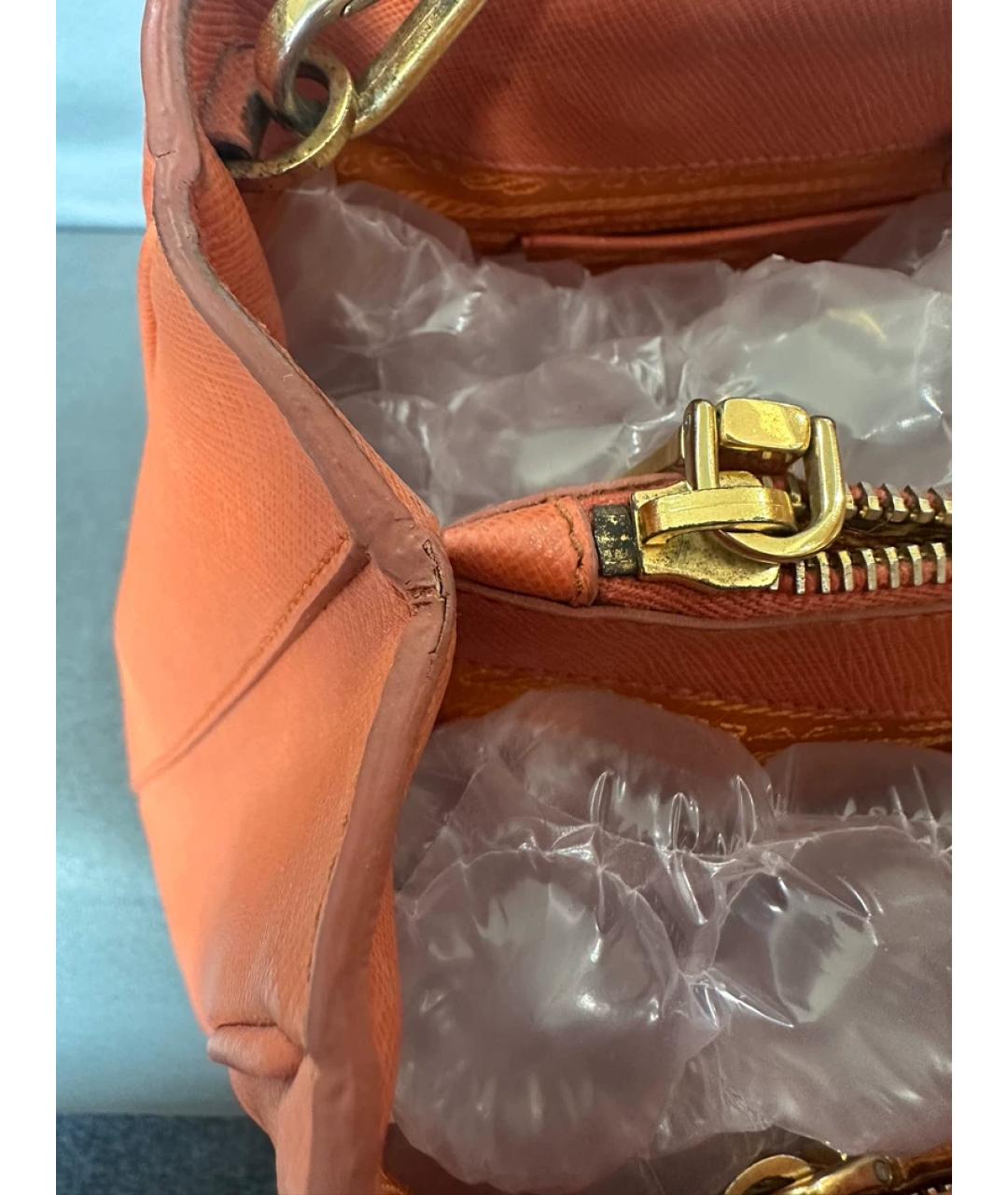 PRADA Оранжевая кожаная сумка с короткими ручками, фото 8