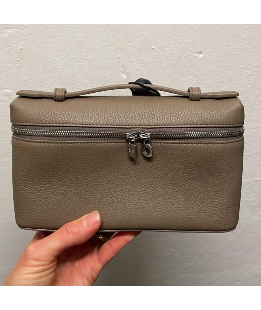 LORO PIANA Бежевая кожаная сумка с короткими ручками, фото 3