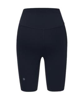 Lululemon Спортивные брюки и шорты