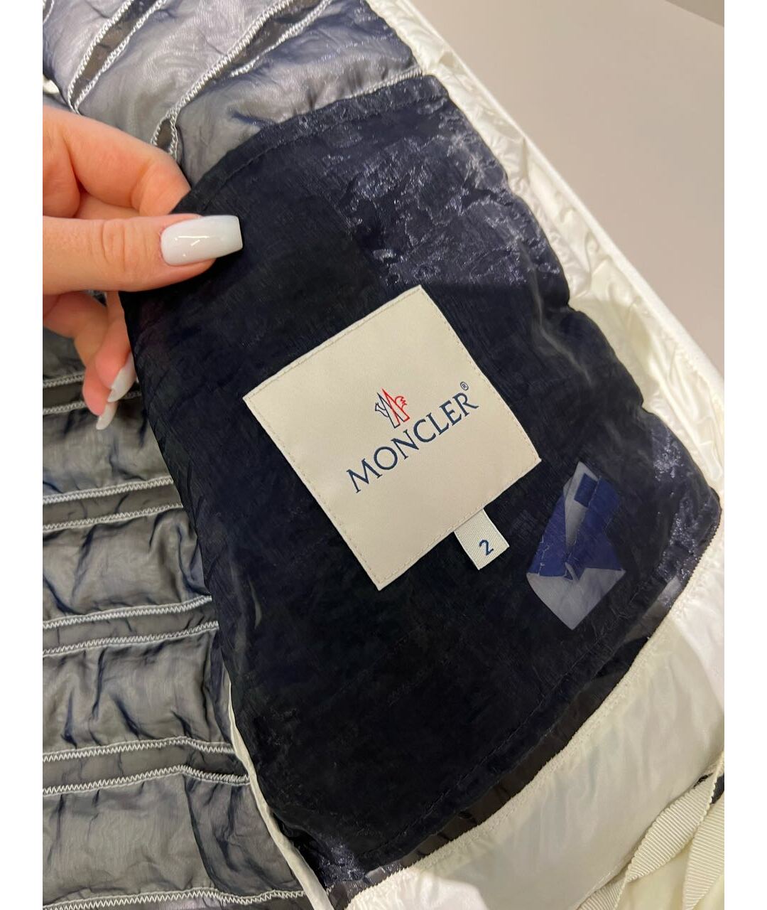 MONCLER Белая полиэстеровая куртка, фото 5
