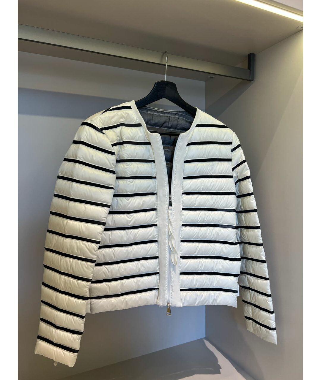MONCLER Белая полиэстеровая куртка, фото 7