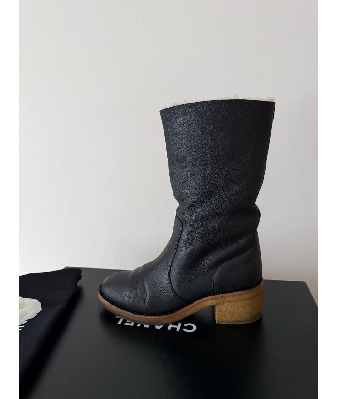 CHANEL Черные кожаные сапоги, фото 5
