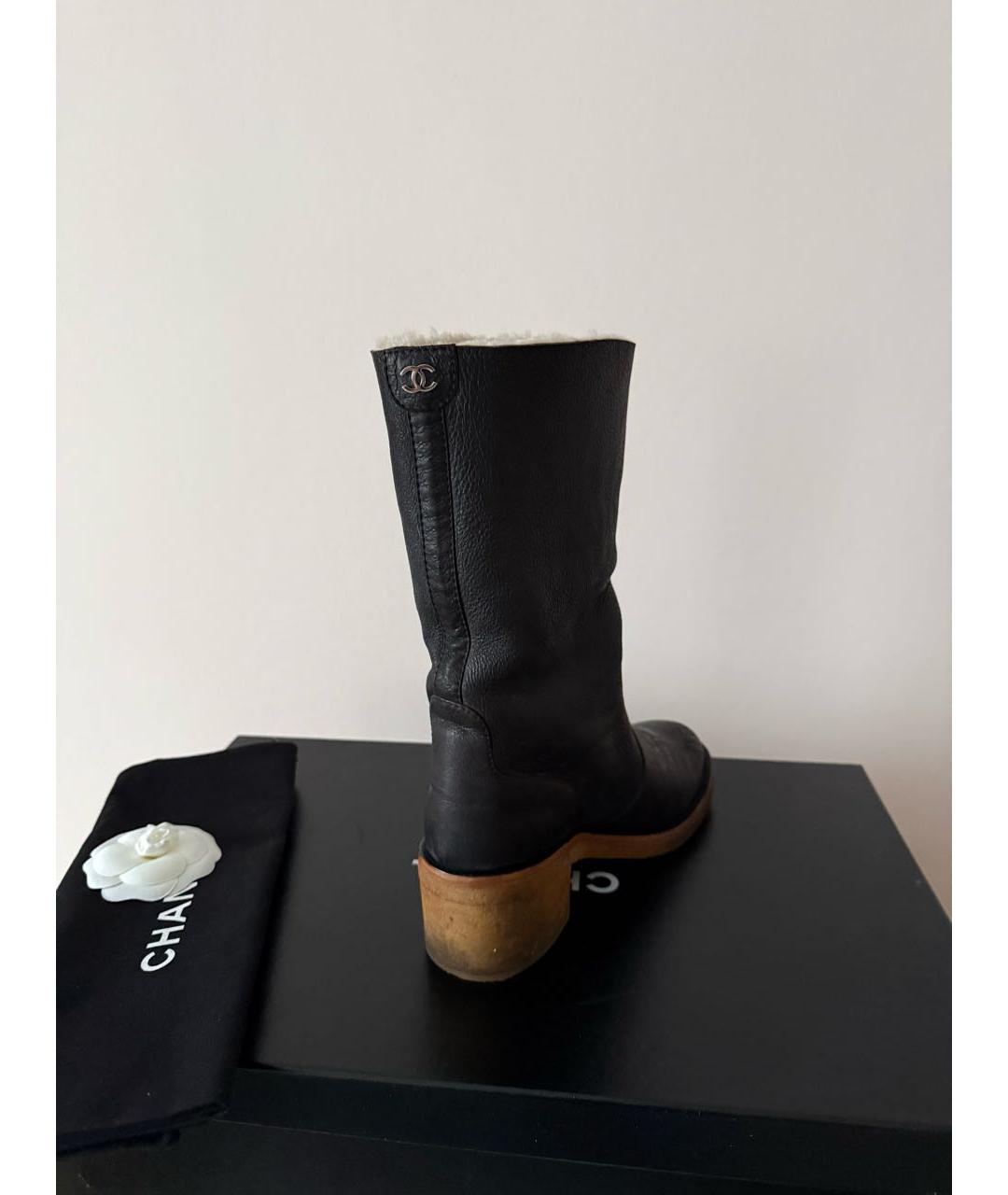 CHANEL Черные кожаные сапоги, фото 4