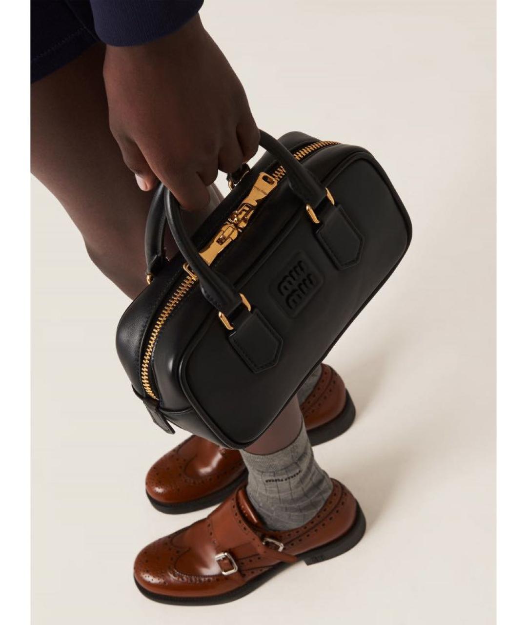 MIU MIU Черная кожаная сумка с короткими ручками, фото 2