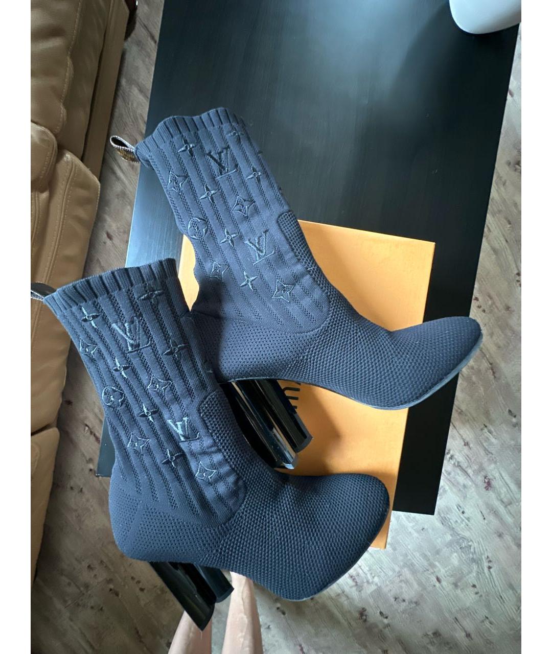 LOUIS VUITTON Черные текстильные ботильоны, фото 5