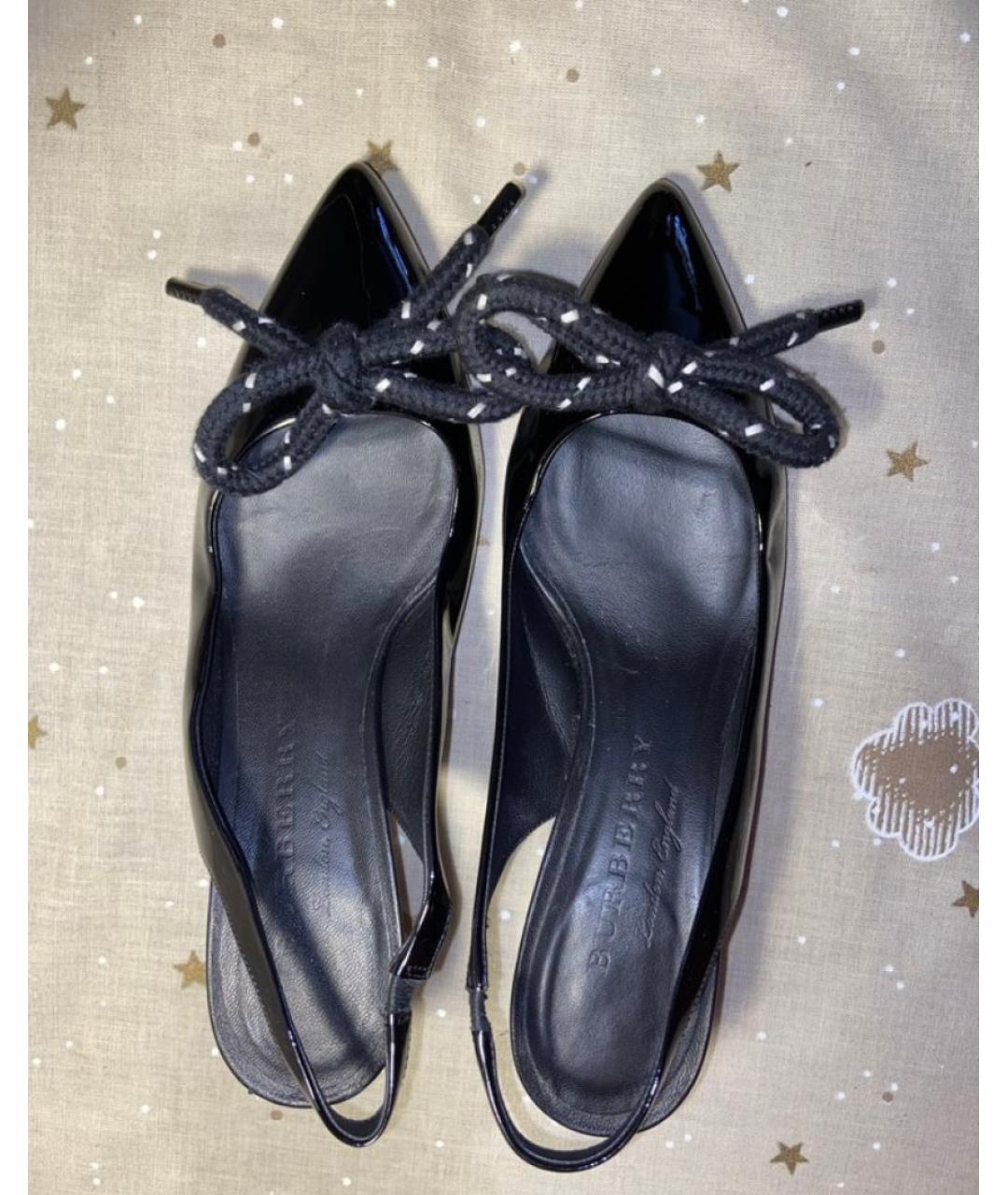 BURBERRY Черные туфли из лакированной кожи, фото 3