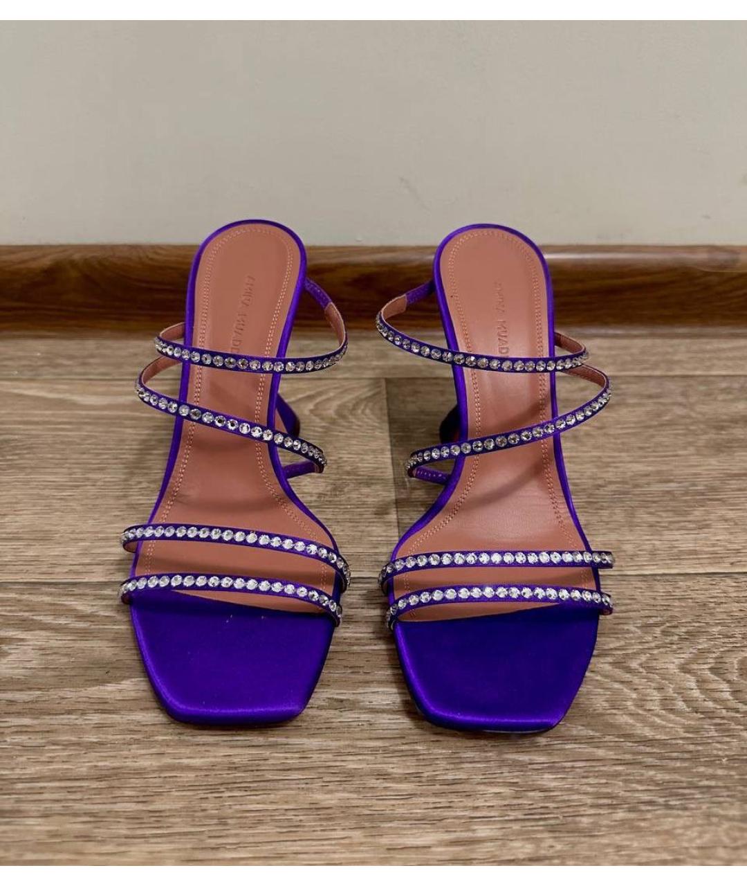 Amina Muaddi Фиолетовые текстильные мюли, фото 2