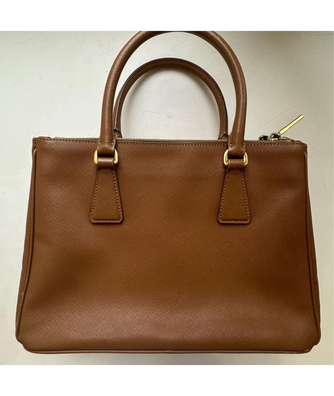 PRADA Коричневая кожаная сумка через плечо, фото 3