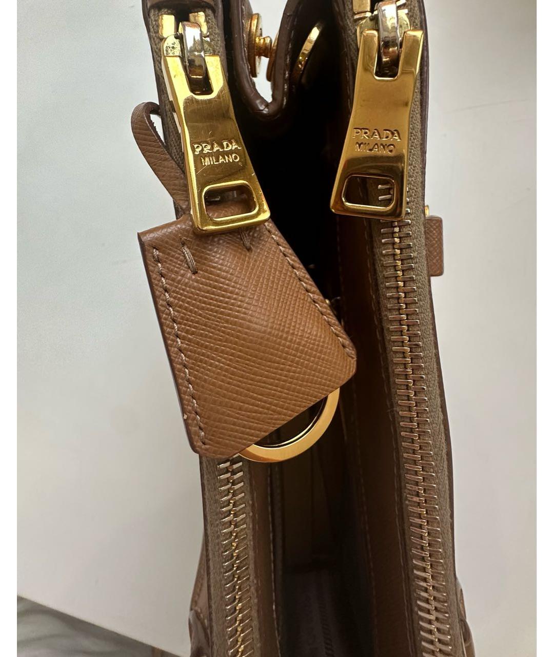 PRADA Коричневая кожаная сумка через плечо, фото 4