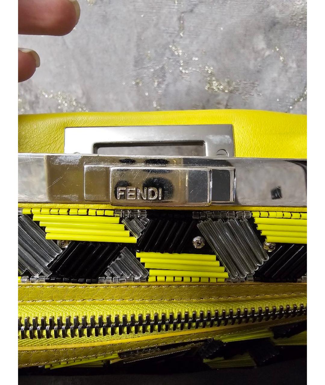 FENDI Желтая кожаная сумка с короткими ручками, фото 8