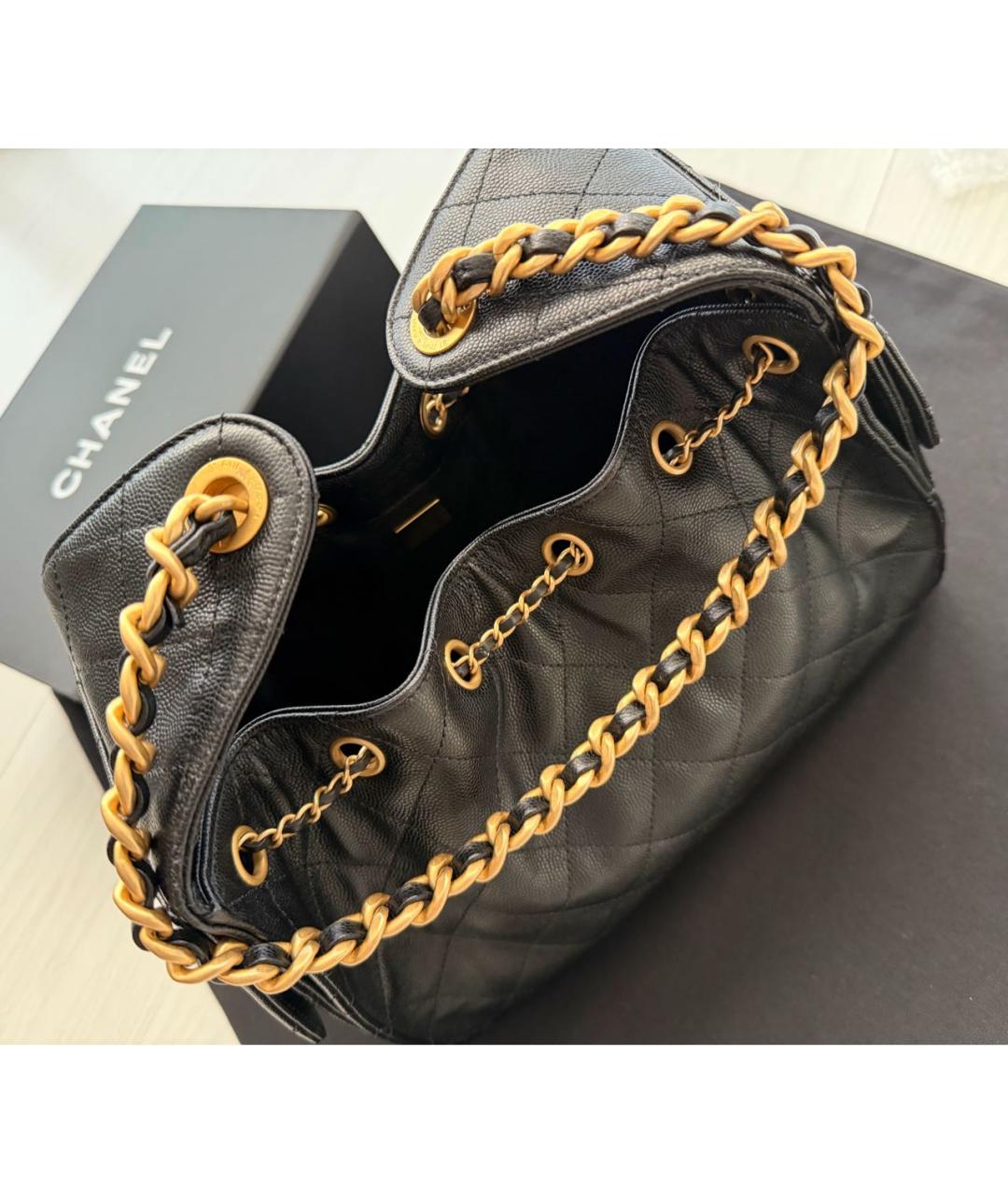 CHANEL Черная кожаная сумка через плечо, фото 4