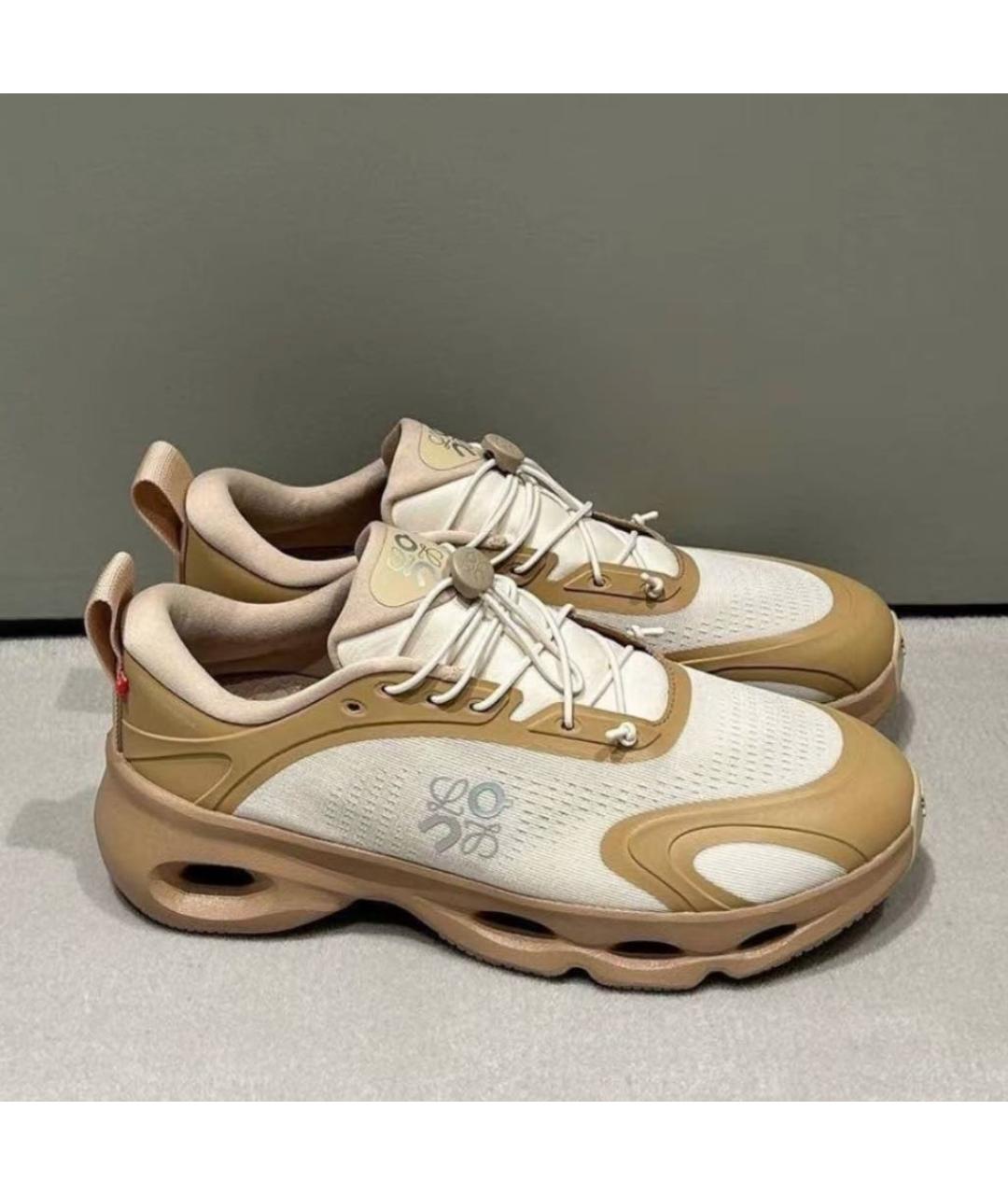 LOEWE Бежевые текстильные кроссовки, фото 6