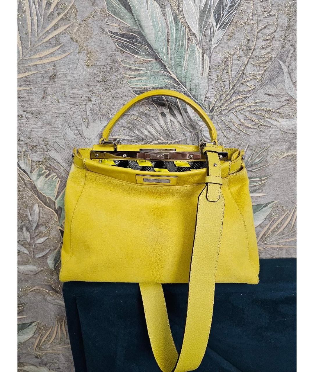 FENDI Желтая кожаная сумка с короткими ручками, фото 2
