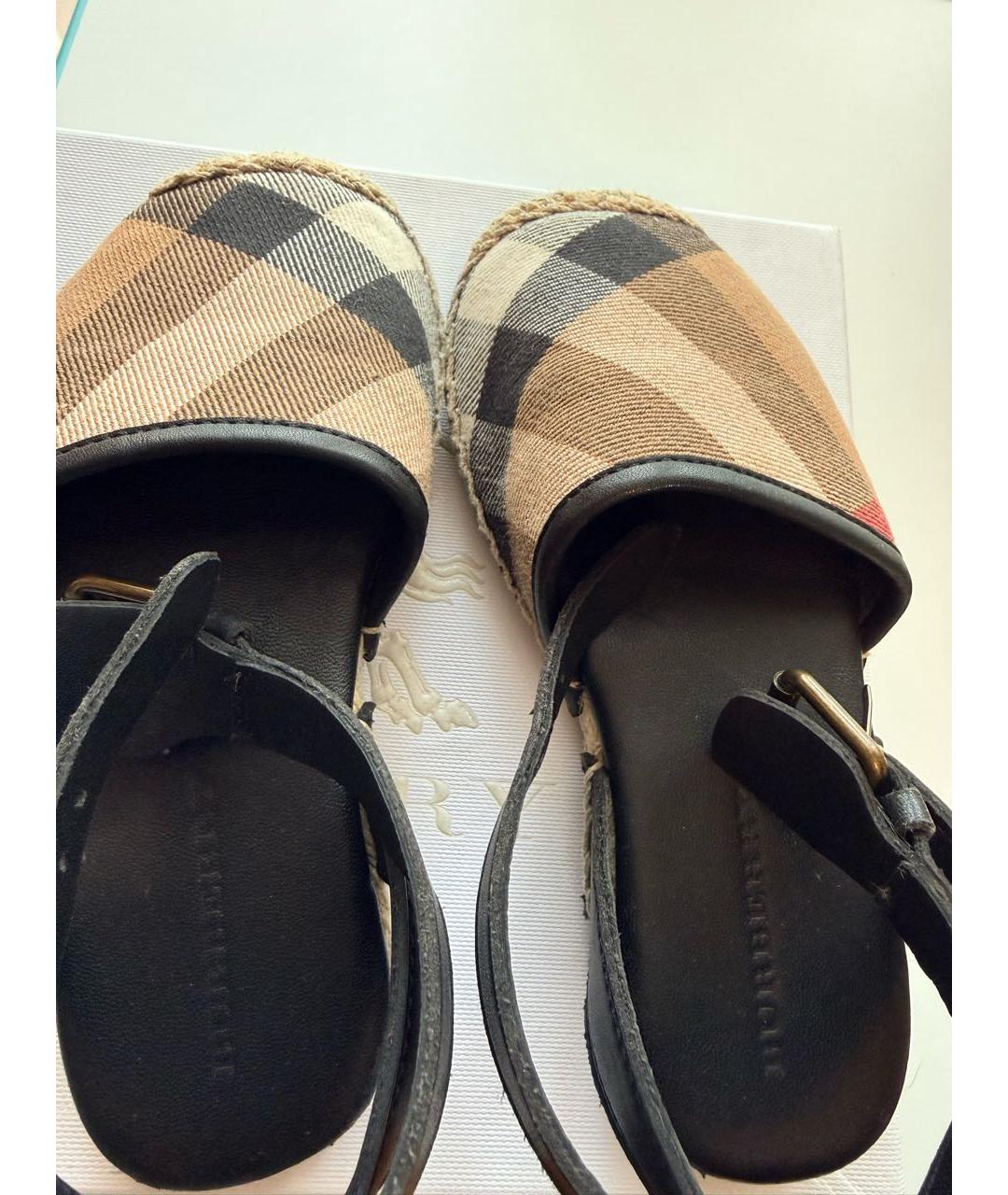 BURBERRY KIDS Мульти текстильные сандалии и шлепанцы, фото 3