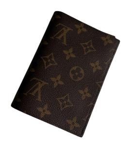 LOUIS VUITTON Обложка/футляр