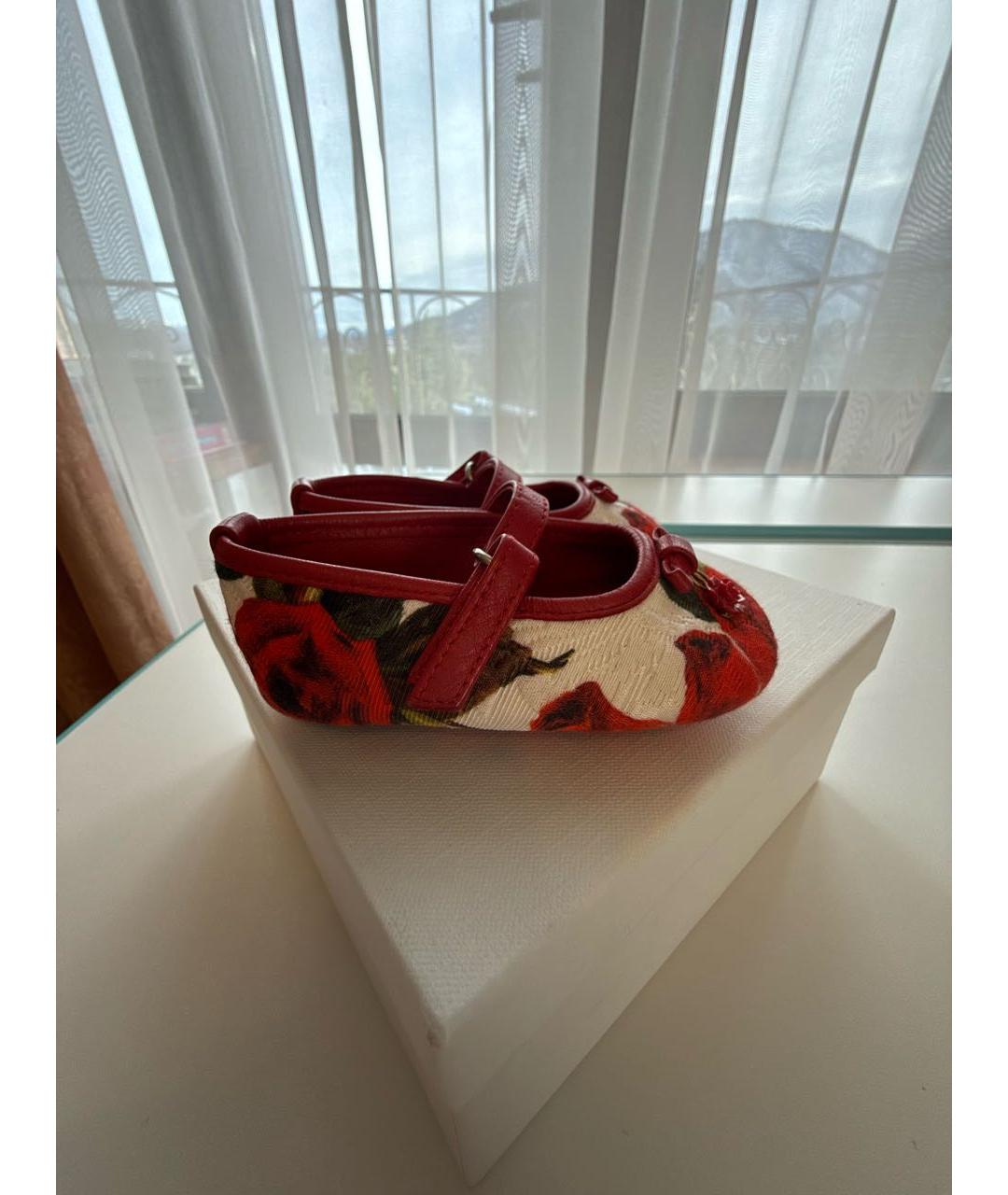 DOLCE & GABBANA KIDS Красные текстильные пинетки, фото 7