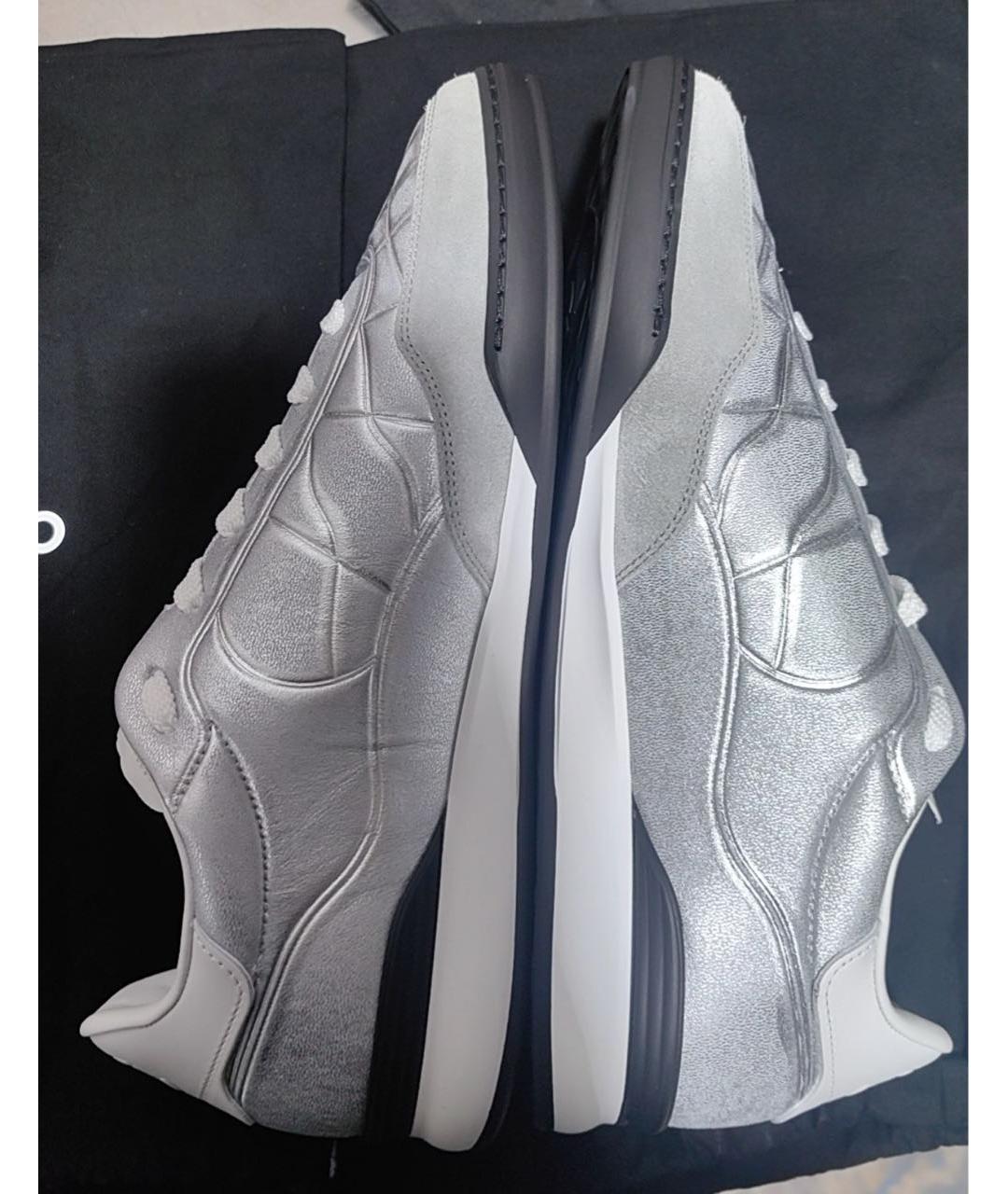 CHANEL Серебряные кожаные кроссовки, фото 4