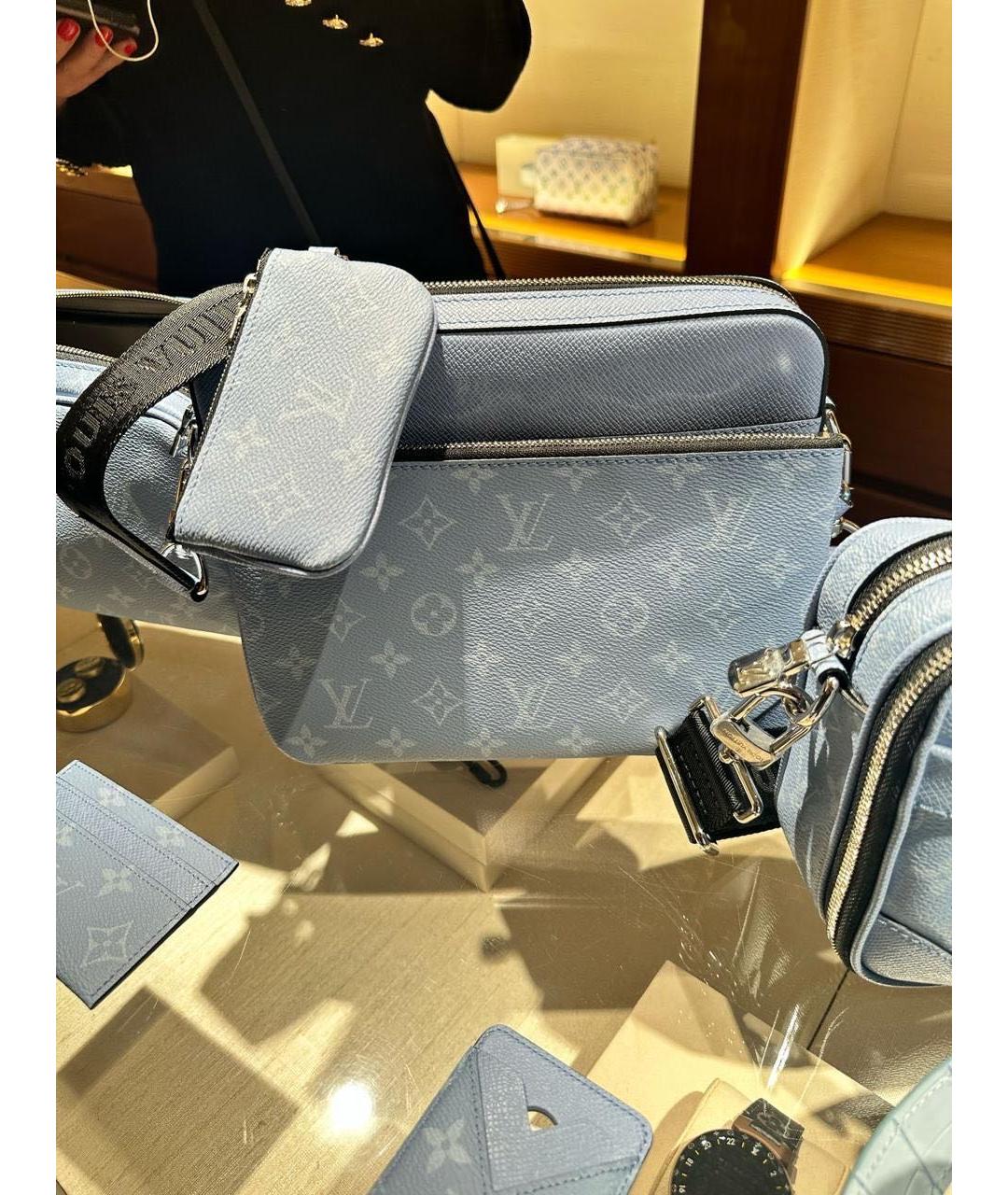 LOUIS VUITTON Голубая кожаная сумка на плечо, фото 5