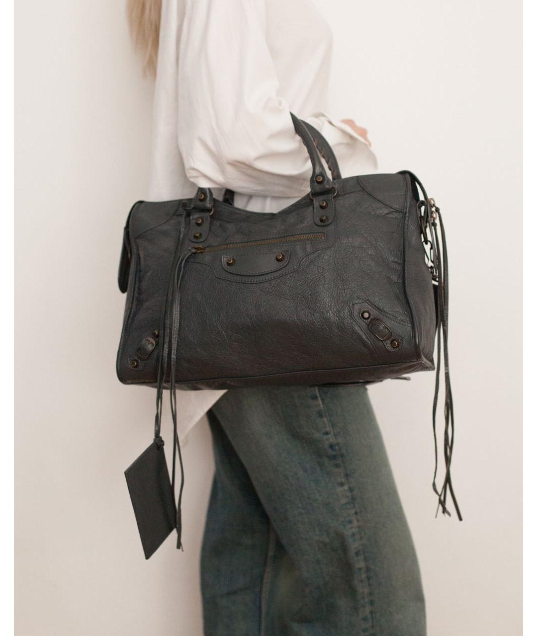 BALENCIAGA Антрацитовая кожаная сумка с короткими ручками, фото 4
