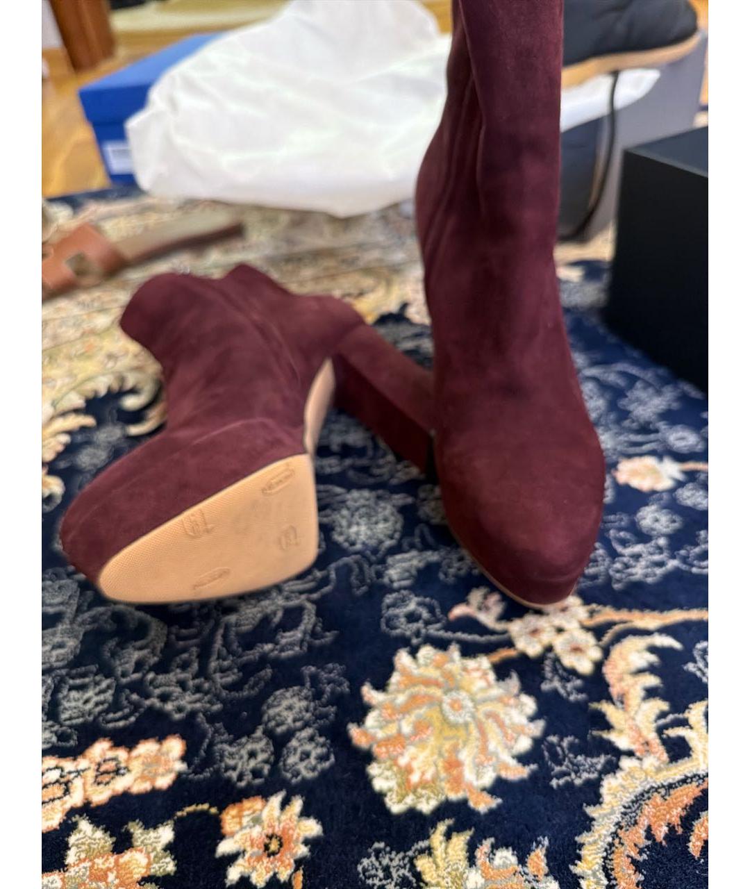GIANVITO ROSSI Бордовые замшевые ботильоны, фото 5