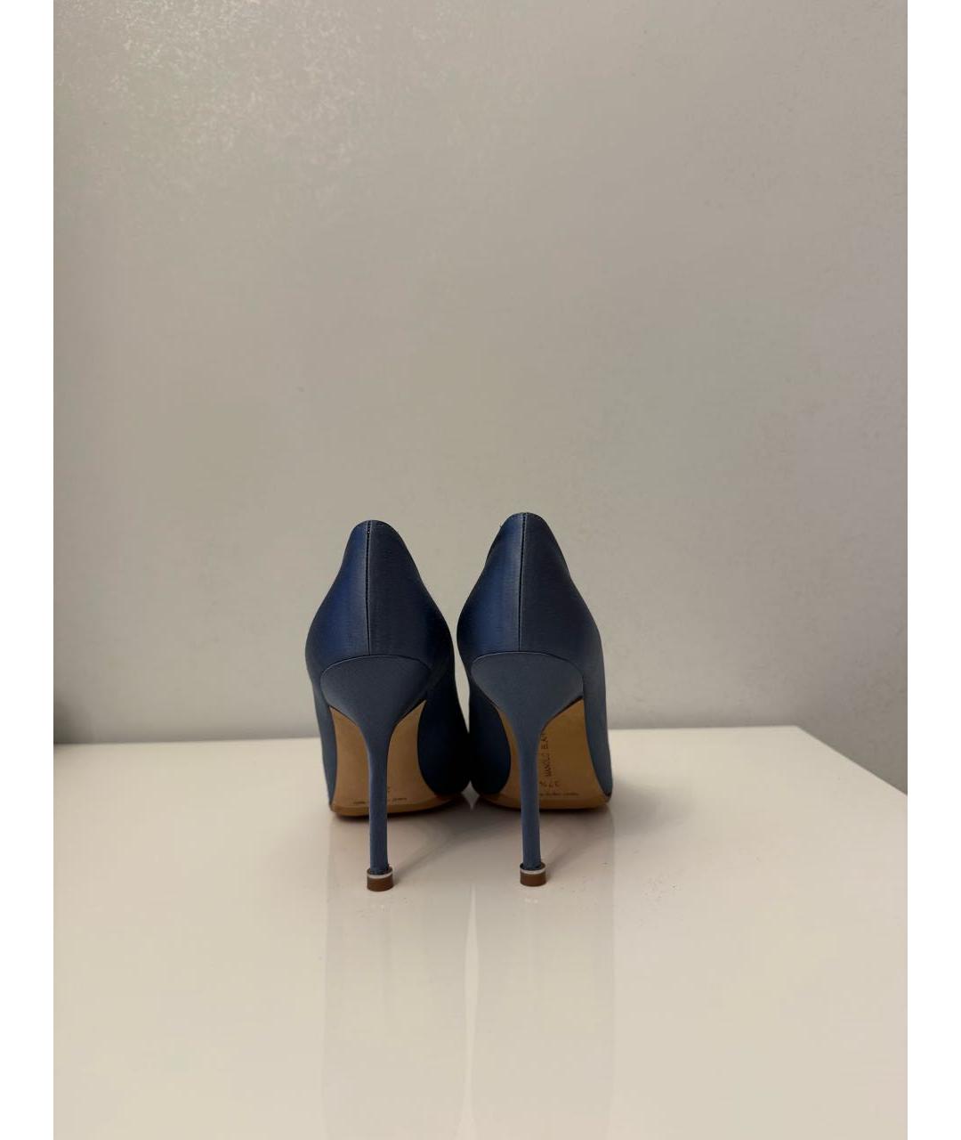 MANOLO BLAHNIK Голубые текстильные туфли, фото 4