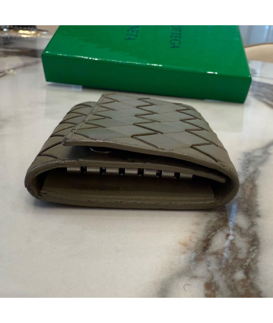 BOTTEGA VENETA Бежевая ключница, фото 4