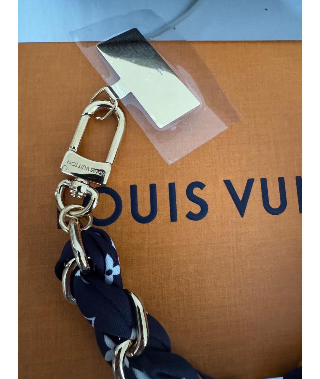 LOUIS VUITTON Черный брелок, фото 3