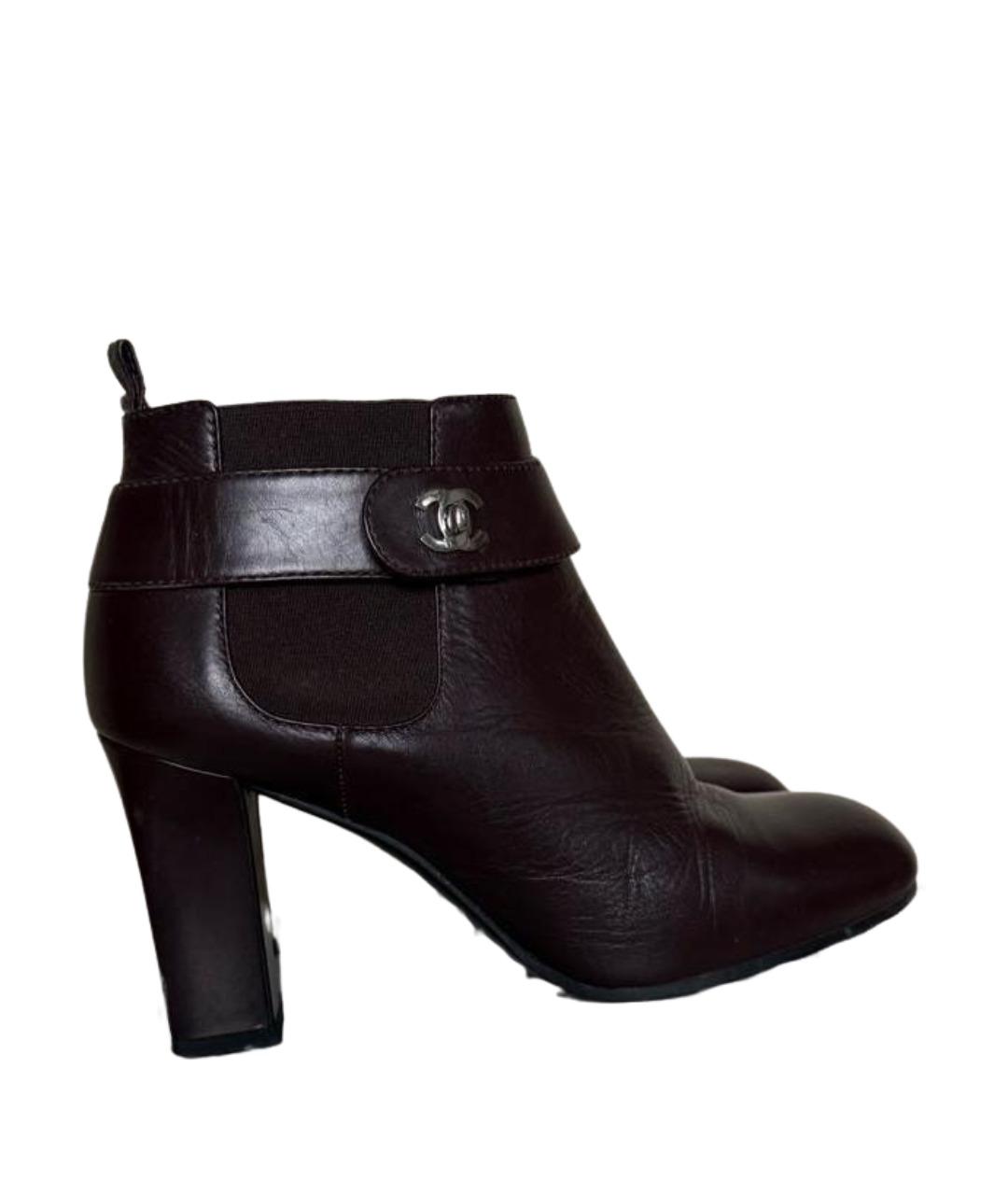 CHANEL Коричневые кожаные ботильоны, фото 1