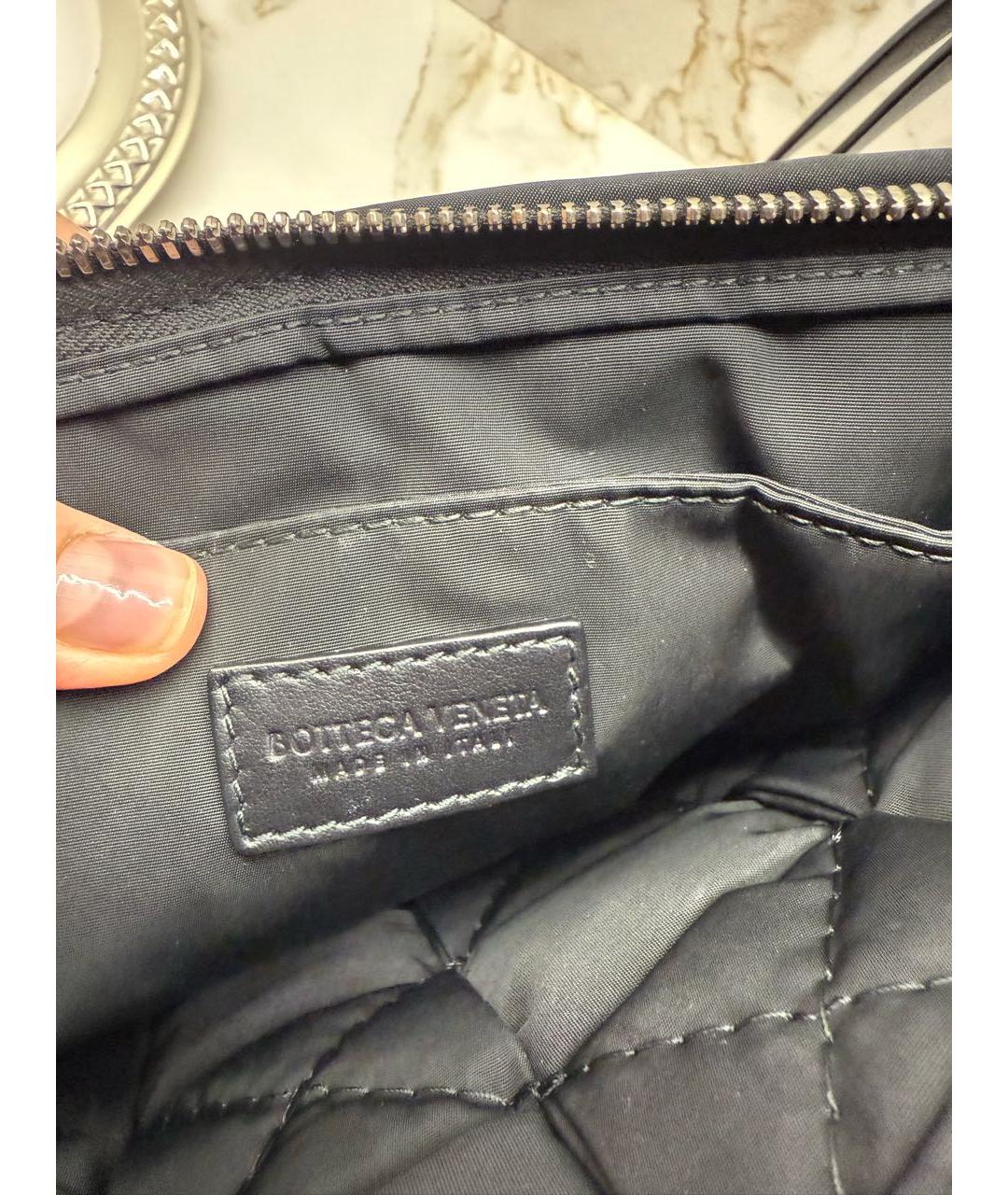 BOTTEGA VENETA Черная тканевая барсетка, фото 4