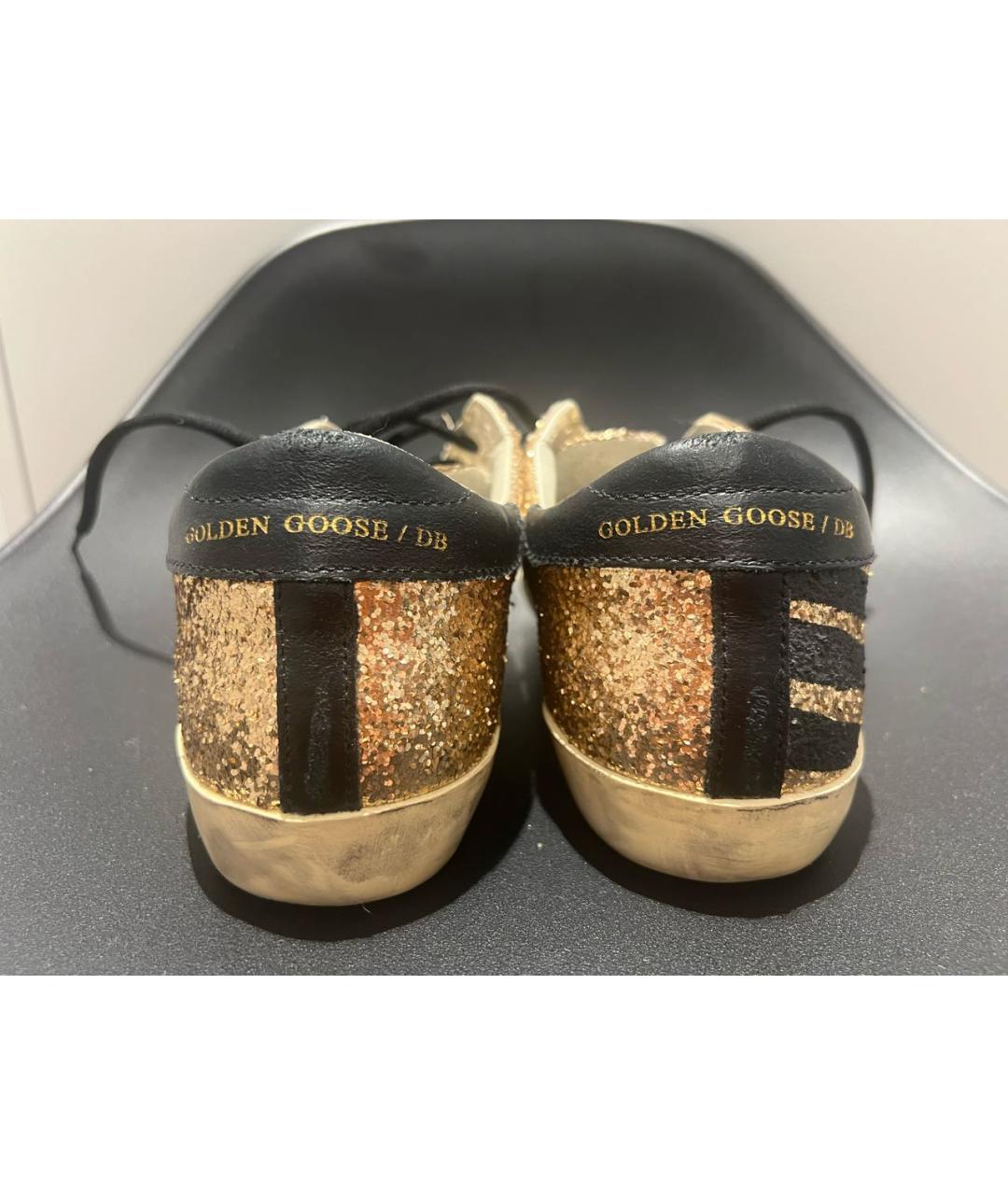 GOLDEN GOOSE DELUXE BRAND Золотые кожаные кеды, фото 4