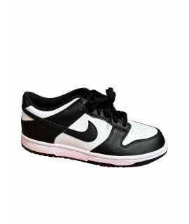 NIKE Низкие кроссовки / кеды