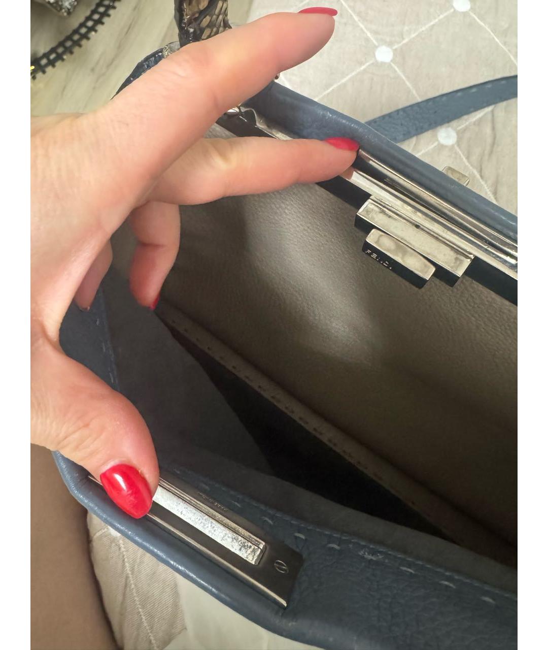 FENDI Серая кожаная сумка с короткими ручками, фото 4