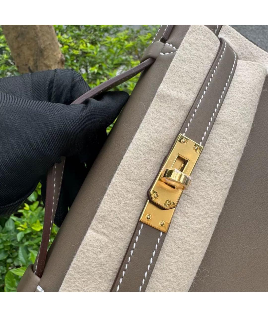 HERMES Коричневая кожаная сумка с короткими ручками, фото 4