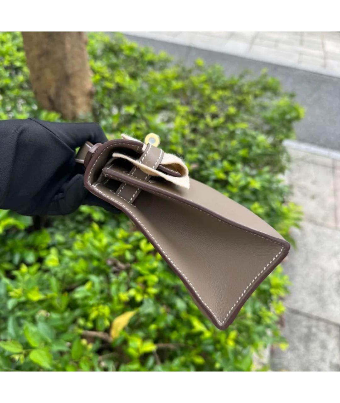 HERMES Коричневая кожаная сумка с короткими ручками, фото 3