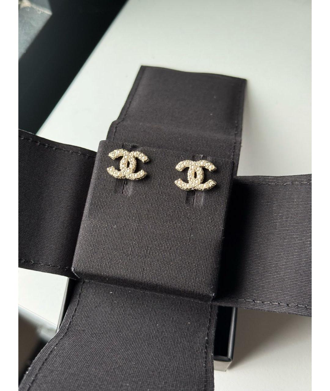 CHANEL Золотые металлические серьги, фото 4