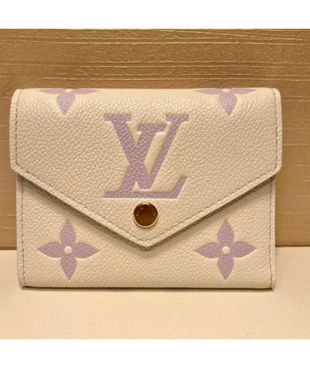LOUIS VUITTON Белый кожаный кошелек, фото 4